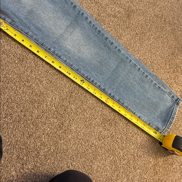Guess High Rise Straight Jeans - Picture 5 of 6